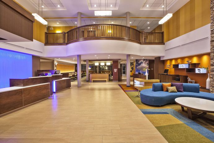 Imagen de los interiores del Hotel Fairfield Inn & Suites By Marriott Plattsburgh. Foto 16
