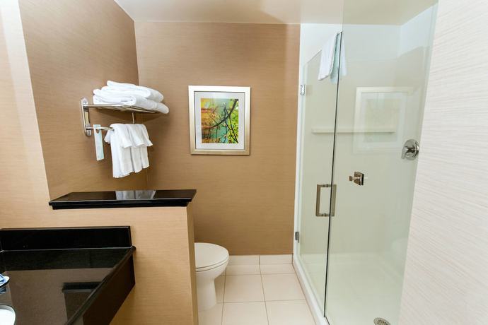 Imagen de la habitación del Hotel Fairfield Inn & Suites By Marriott Richmond Midlot. Foto 10