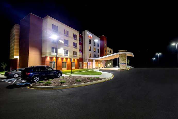 Imagen general del Hotel Fairfield Inn & Suites By Marriott Richmond Midlot. Foto 4