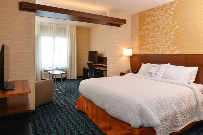 Imagen de la habitación del Hotel Fairfield Inn & Suites By Marriott Santa Cruz. Foto 8