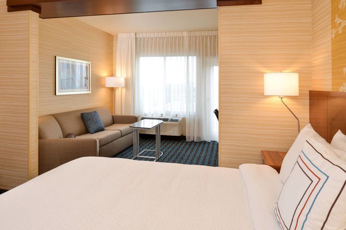 Imagen de la habitación del Hotel Fairfield Inn & Suites By Marriott Santa Cruz. Foto 14