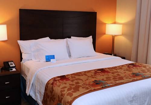 Imagen de la habitación del Hotel Fairfield Inn & Suites By Marriott Slippery Rock. Foto 2
