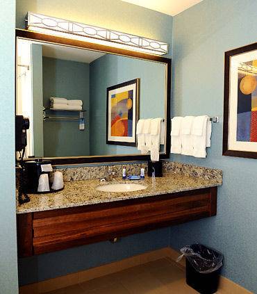 Imagen de la habitación del Hotel Fairfield Inn & Suites By Marriott Slippery Rock. Foto 5