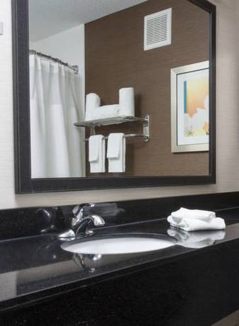 Imagen de la habitación del Hotel Fairfield Inn & Suites By Marriott Terre Haute. Foto 4