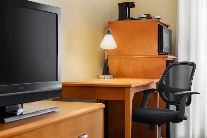 Imagen de la habitación del Hotel Fairfield Inn & Suites By Marriott Toledo Maumee. Foto 6