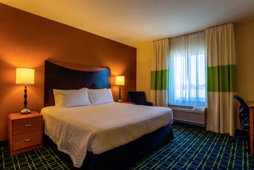 Imagen de la habitación del Hotel Fairfield Inn & Suites By Marriott Venice. Foto 6