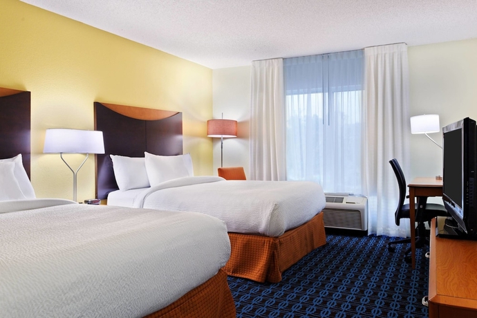 Imagen de la habitación del Hotel Fairfield Inn & Suites Charlotte Arrowood. Foto 10