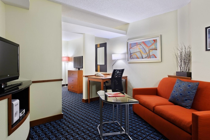 Imagen de la habitación del Hotel Fairfield Inn & Suites Charlotte Arrowood. Foto 11