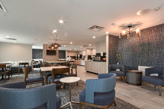 Imagen de los interiores del Hotel Fairfield Inn & Suites Charlotte Arrowood. Foto 13
