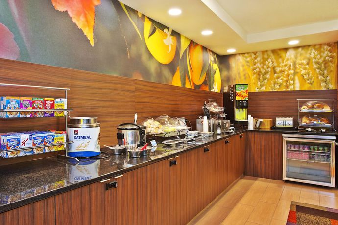 Imagen del bar/restaurante del Hotel Fairfield Inn & Suites Chicago Southeast/hammond. Foto 5