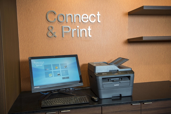 Imagen de los interiores del Hotel Fairfield Inn & Suites Cincinnati Uptown/University Area. Foto 14