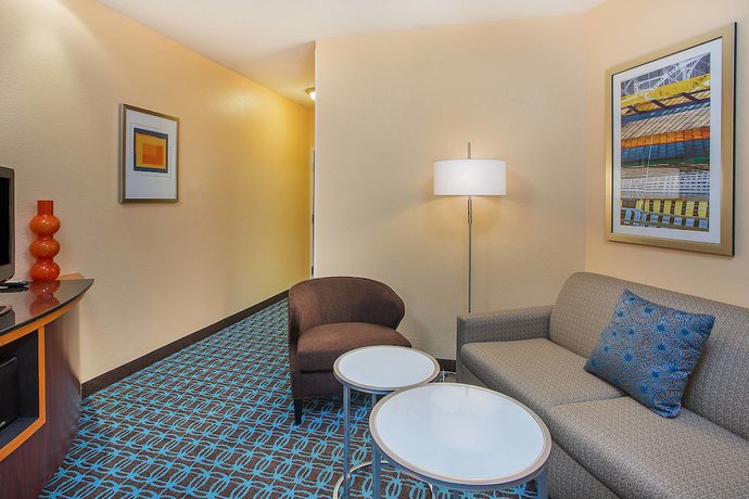 Imagen de la habitación del Hotel Fairfield Inn & Suites Cookeville. Foto 4