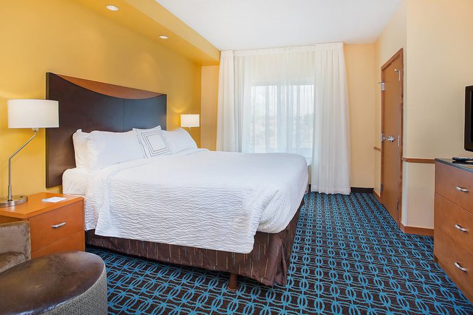 Imagen de la habitación del Hotel Fairfield Inn & Suites Cookeville. Foto 9