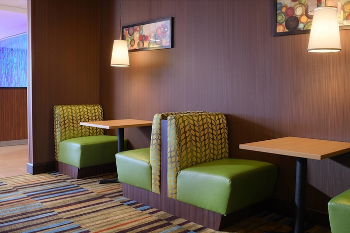 Imagen del bar/restaurante del Hotel Fairfield Inn & Suites Fort Worth South/Burleson. Foto 10