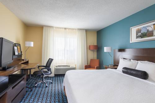 Imagen de la habitación del Hotel Fairfield Inn & Suites Holland. Foto 4
