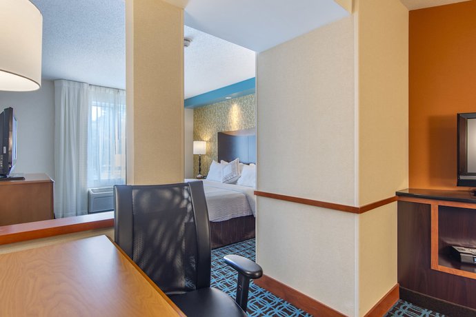 Imagen de la habitación del Hotel Fairfield Inn & Suites Hooksett. Foto 3