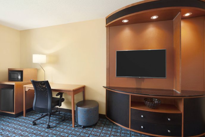 Imagen de la habitación del Hotel Fairfield Inn & Suites Lansing West. Foto 6