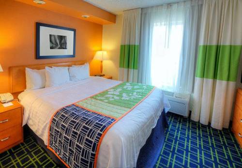 Imagen de la habitación del Hotel Fairfield Inn & Suites Laredo. Foto 7