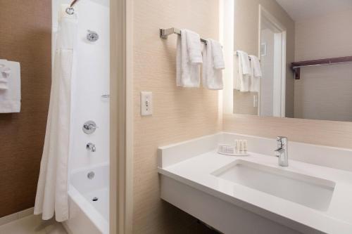 Imagen general del Hotel Fairfield Inn & Suites Loveland Fort Collins. Foto 10