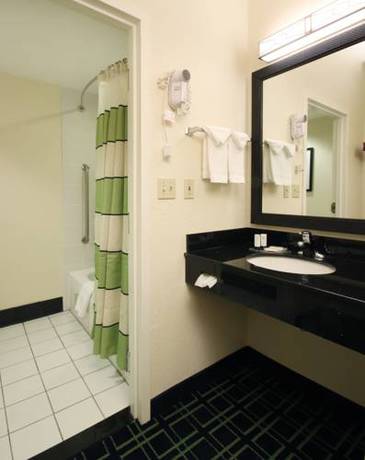 Imagen de la habitación del Hotel Fairfield Inn & Suites Memphis I-240 & Perkins. Foto 2