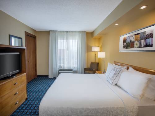 Imagen de la habitación del Hotel Fairfield Inn & Suites Merrillville. Foto 7