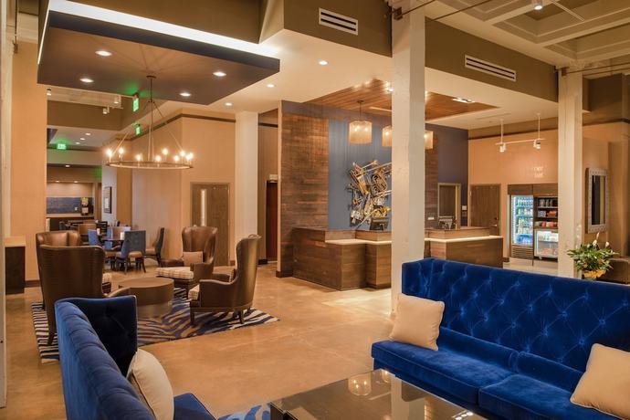 Imagen del bar/restaurante del Hotel Fairfield Inn & Suites New Orleans Downtown/French Quarter Area. Foto 3
