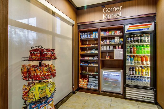 Imagen de los interiores del Hotel Fairfield Inn & Suites Palm Coast I-95. Foto 16