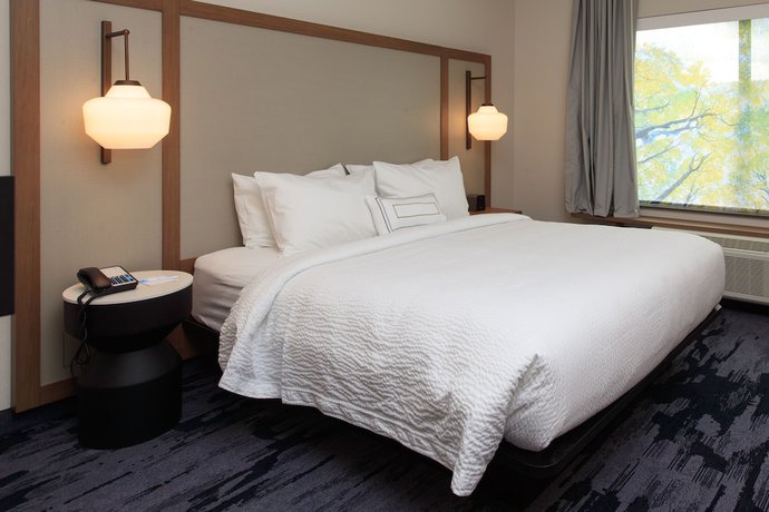 Imagen de la habitación del Hotel Fairfield Inn & Suites Philadelphia Valley Forge/Great Valley. Foto 9