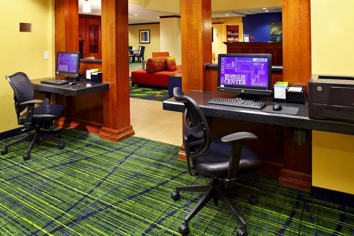 Imagen de los interiores del Hotel Fairfield Inn & Suites Phoenix Midtown. Foto 9