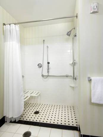 Imagen de la habitación del Hotel Fairfield Inn & Suites Pittsburgh Neville Island. Foto 5