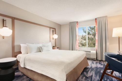 Imagen de la habitación del Hotel Fairfield Inn & Suites Reno Sparks. Foto 17