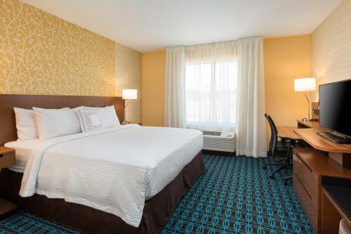 Imagen de la habitación del Hotel Fairfield Inn & Suites Sacramento Folsom. Foto 7