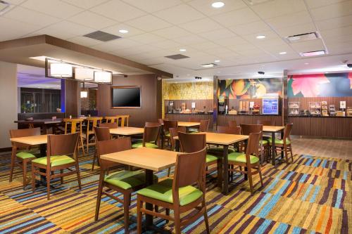 Imagen general del Hotel Fairfield Inn & Suites Sacramento Folsom. Foto 3