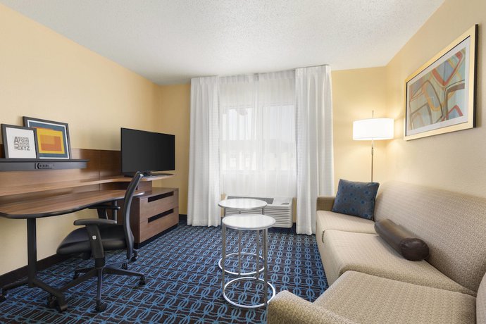 Imagen de la habitación del Hotel Fairfield Inn & Suites Saginaw. Foto 8