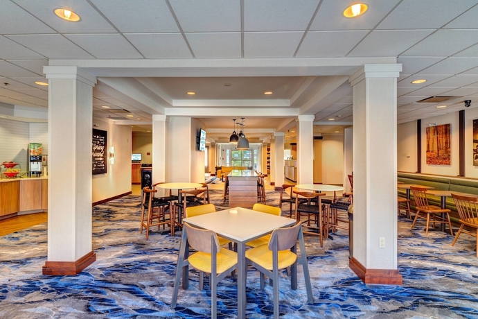 Imagen del bar/restaurante del Hotel Fairfield Inn & Suites Sarasota Lakewood Ranch. Foto 4
