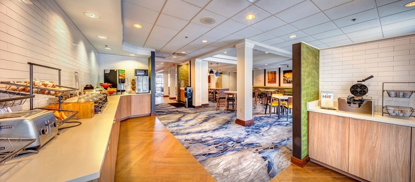 Imagen del bar/restaurante del Hotel Fairfield Inn & Suites Sarasota Lakewood Ranch. Foto 6