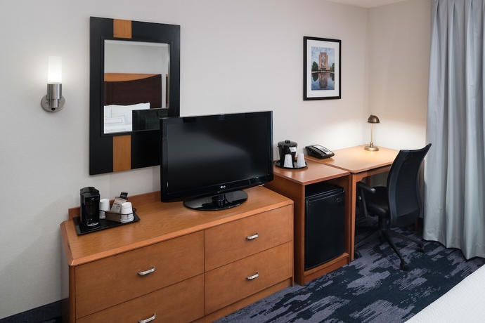 Imagen de la habitación del Hotel Fairfield Inn & Suites South Bend At Notre Dame. Foto 3