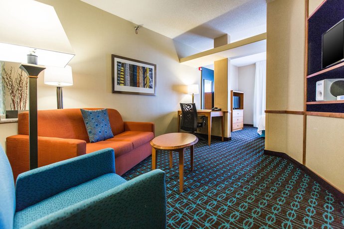 Imagen de la habitación del Hotel Fairfield Inn & Suites Toledo North. Foto 4