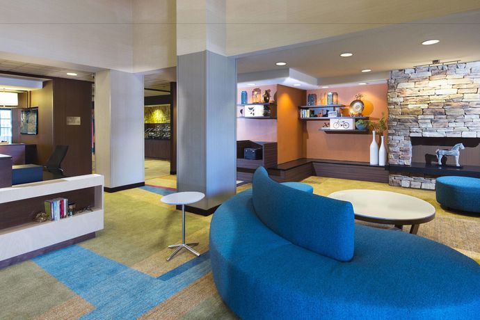 Imagen de los interiores del Hotel Fairfield Inn & Suites by Marriott Atlanta Buford/Mall of Georgia. Foto 7