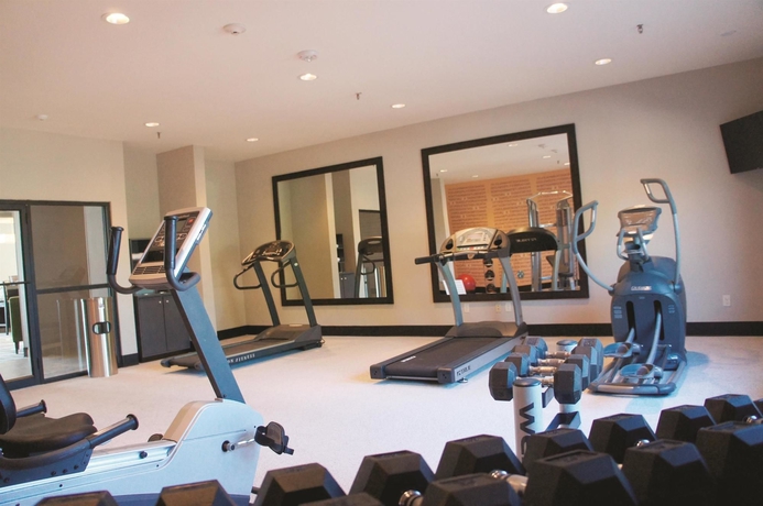 Imagen de los interiores del Hotel Fairfield Inn & Suites by Marriott Cedar Rapids North. Foto 10