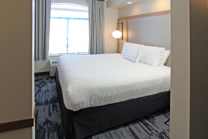 Imagen de la habitación del Hotel Fairfield Inn & Suites by Marriott Charleston Airport/Convention Center. Foto 5