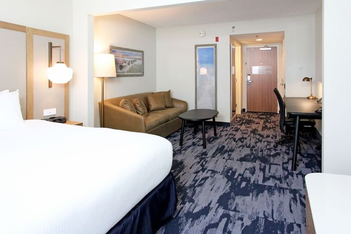 Imagen de la habitación del Hotel Fairfield Inn & Suites by Marriott Charleston Airport/Convention Center. Foto 6
