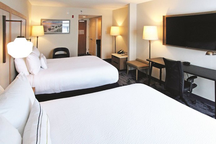 Imagen de la habitación del Hotel Fairfield Inn & Suites by Marriott Charleston Airport/Convention Center. Foto 7