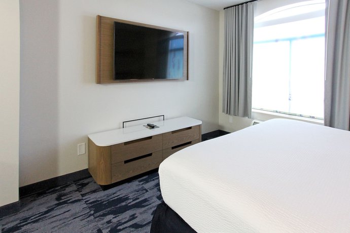 Imagen de la habitación del Hotel Fairfield Inn & Suites by Marriott Charleston Airport/Convention Center. Foto 12