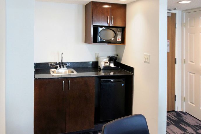 Imagen de la habitación del Hotel Fairfield Inn & Suites by Marriott Charleston Airport/Convention Center. Foto 14