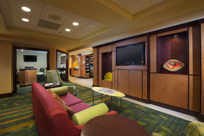 Imagen de los interiores del Hotel Fairfield Inn & Suites by Marriott Charleston Airport/Convention Center. Foto 20