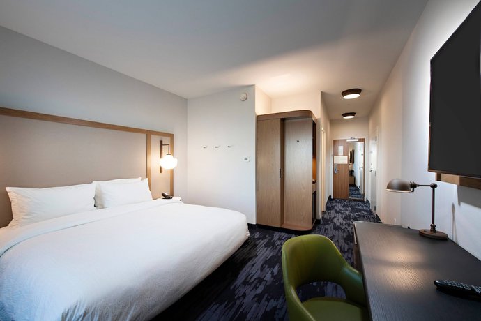 Imagen de la habitación del Hotel Fairfield Inn & Suites by Marriott Dayton North. Foto 5