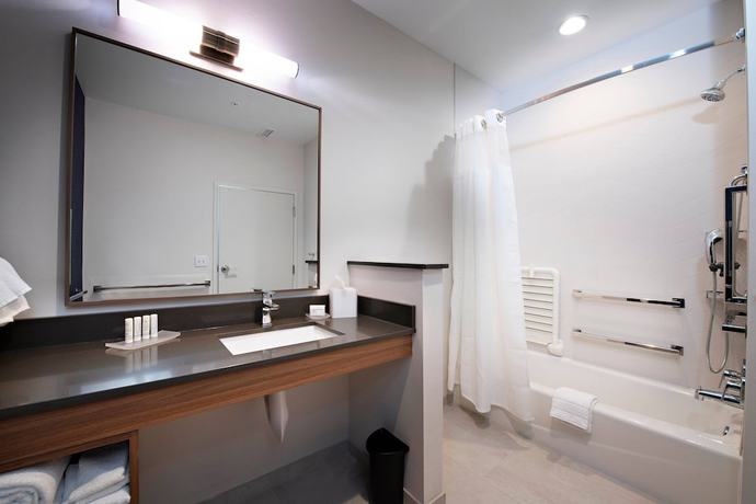Imagen de la habitación del Hotel Fairfield Inn & Suites by Marriott Dayton North. Foto 15