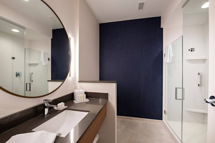 Imagen de la habitación del Hotel Fairfield Inn & Suites by Marriott Dayton North. Foto 16
