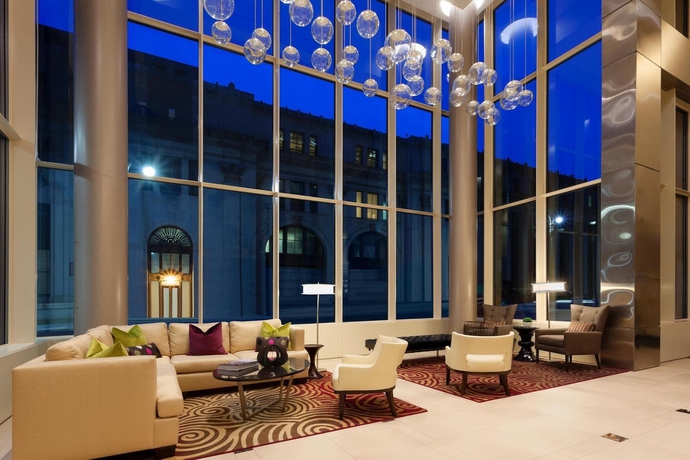 Imagen de los interiores del Hotel Fairfield Inn & Suites by Marriott New York Midtown Manhattan/Penn Station. Foto 12